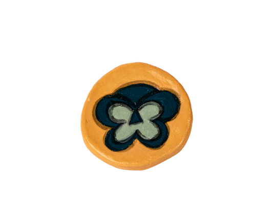 ceramic pin - pansy
